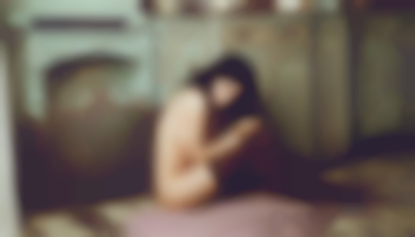 Faceless Fame: Maintaining Anonymity As An Online Dominatrix